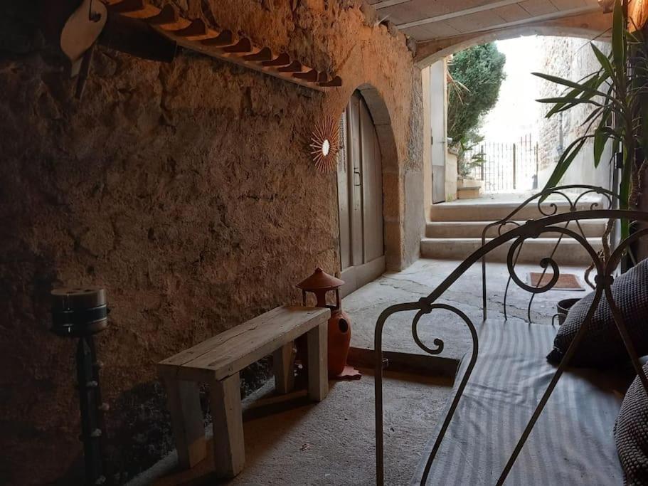 Montpeyroux  Joli Appartement Les Archers מראה חיצוני תמונה
